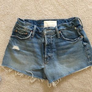 Mother Denim The Tomcat Kick Fray Short.